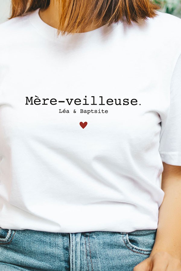 T-shirt personnalisé | Mère-veilleuse + prénoms T-shirt personnalisé | Mère-veilleuse + prénoms
