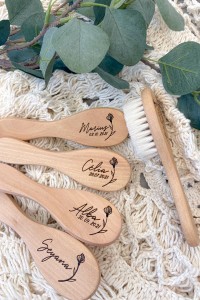 Brosse enfant personnalisée en bois | Prénom