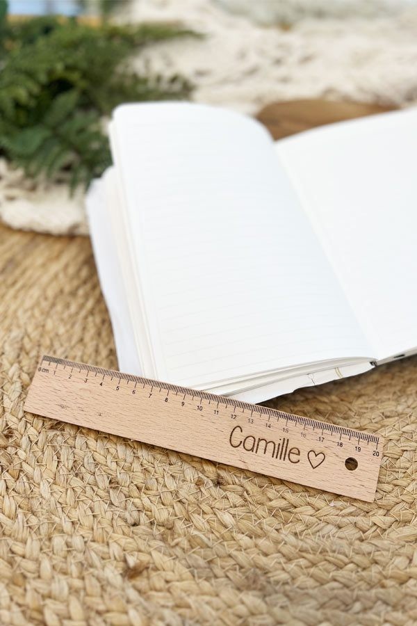 Règle en bois personnalisée | Coeur
