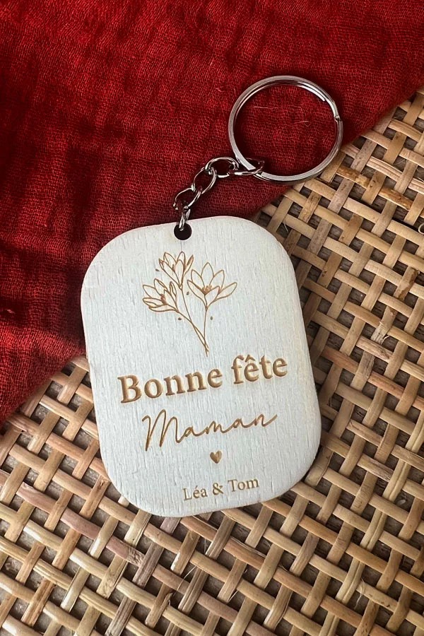 Porte-clés en bois personnalisé | Maman - fleurs