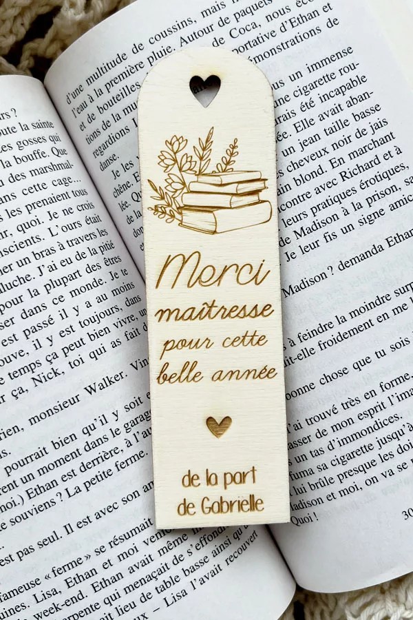 Marque page en bois personnalisé | Merci Maîtresse