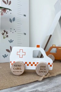 Voiture en bois " Ambulance " | Personnalisé
