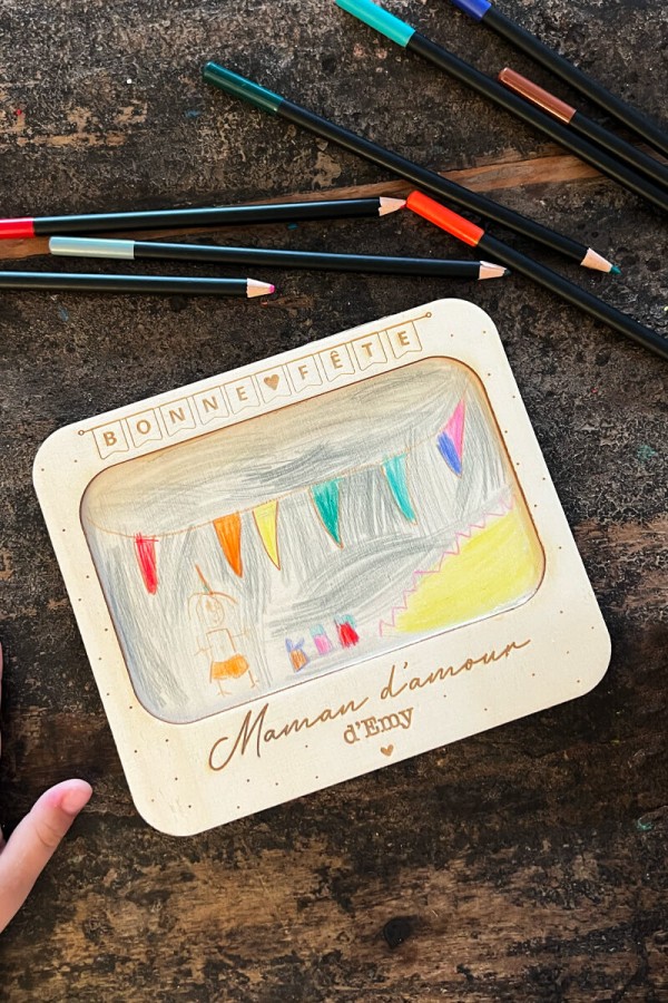 Cadre à dessin personnalisé pour Maman - Fête des mères Cadre à dessin personnalisé pour Maman - Fête des mères